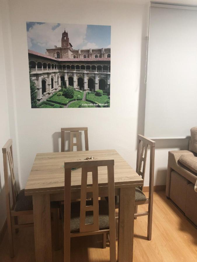 Apartamento Centrico En León Εξωτερικό φωτογραφία